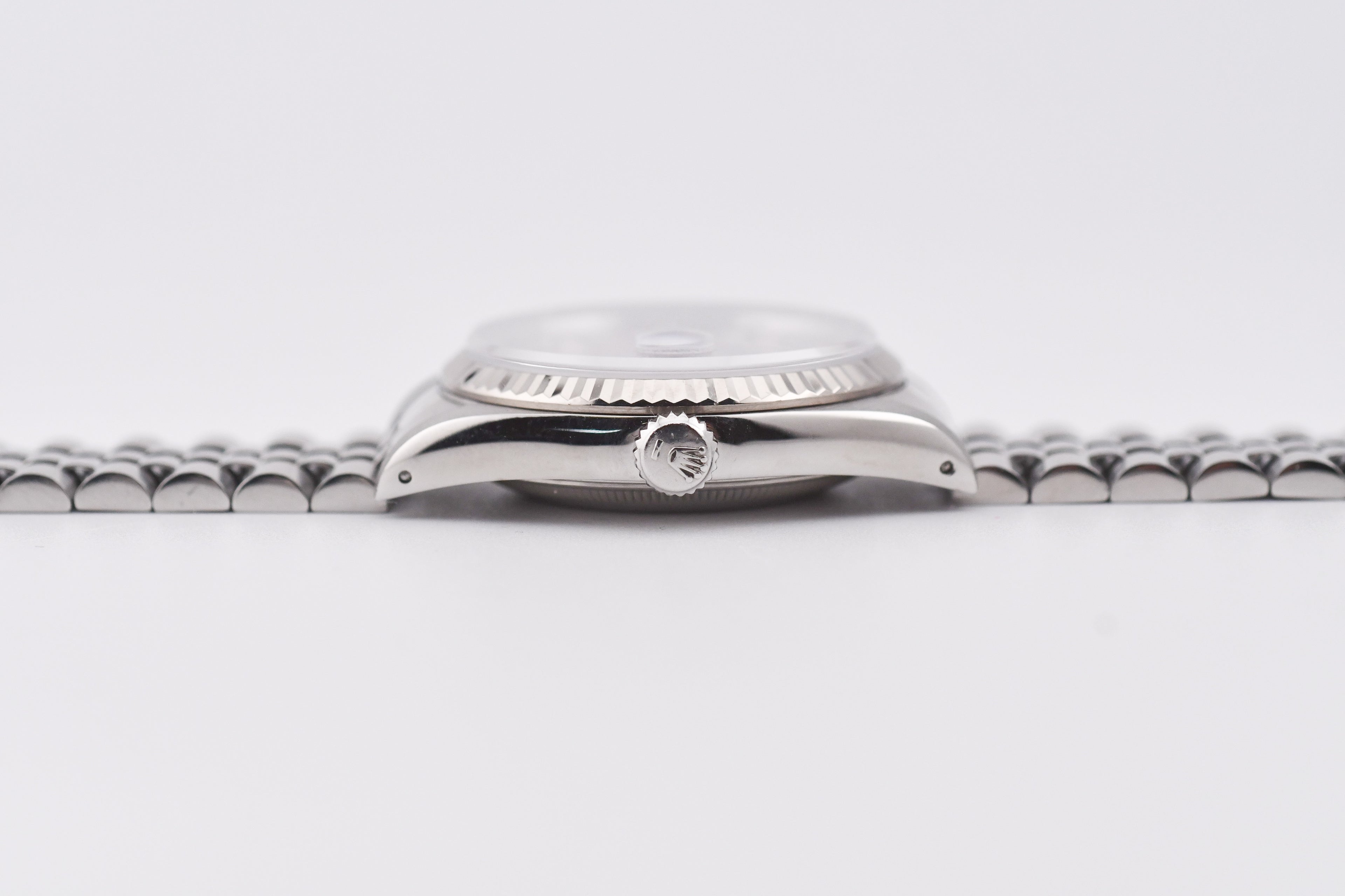 Rolex Datejust 36mm Ref 16234 Custom Pink Mother of Pearl Diamond Dial