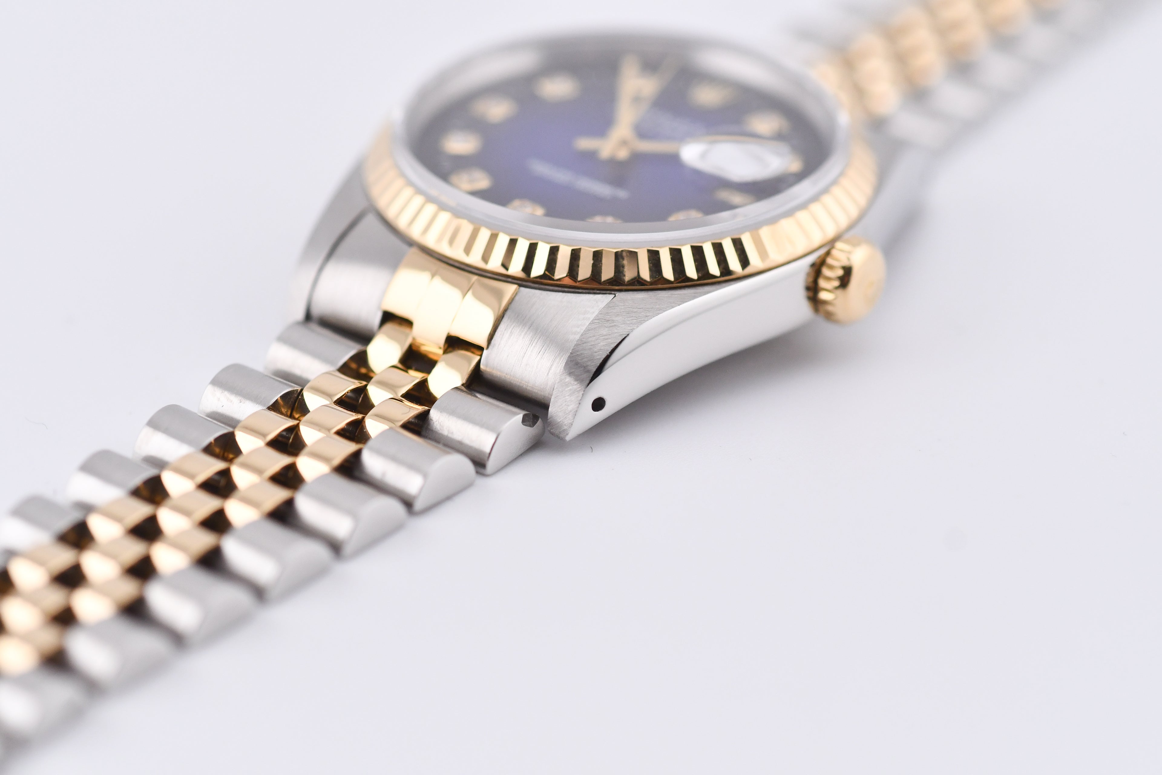 Rolex Datejust 36mm Ref 16233 Yellow Gold Bezel Blue Vignette Dial