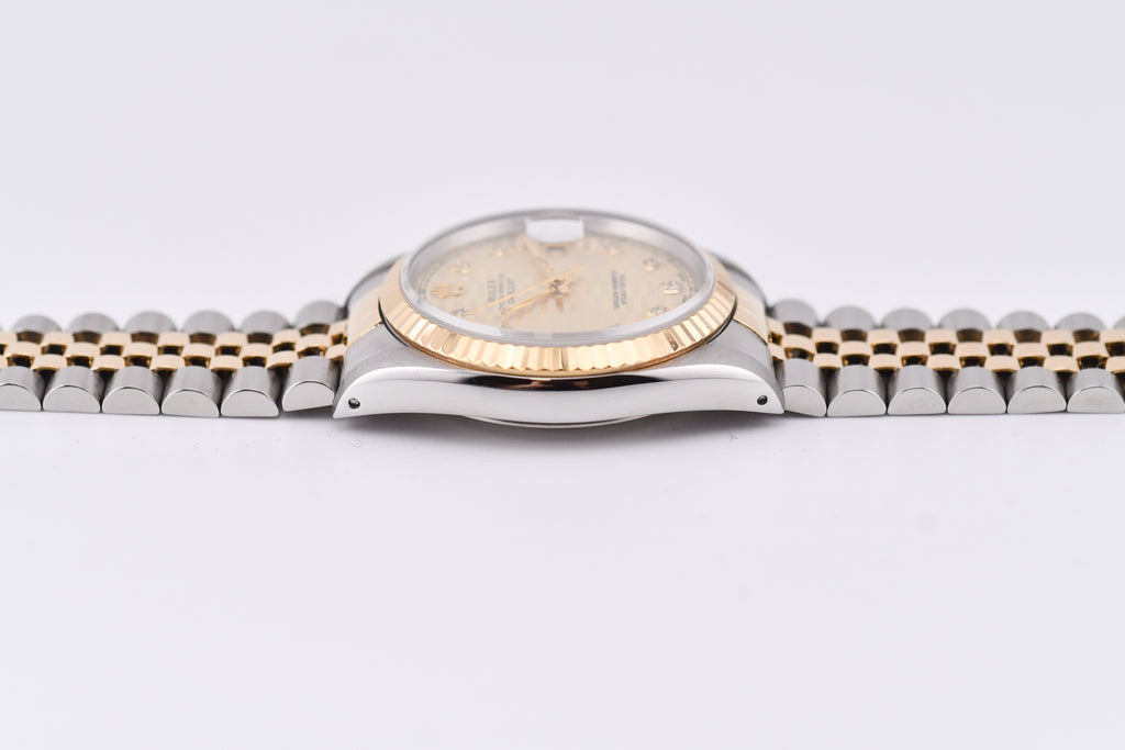 Rolex Datejust 36mm Ref 16233 Yellow Gold Bezel Champagne wave Dial