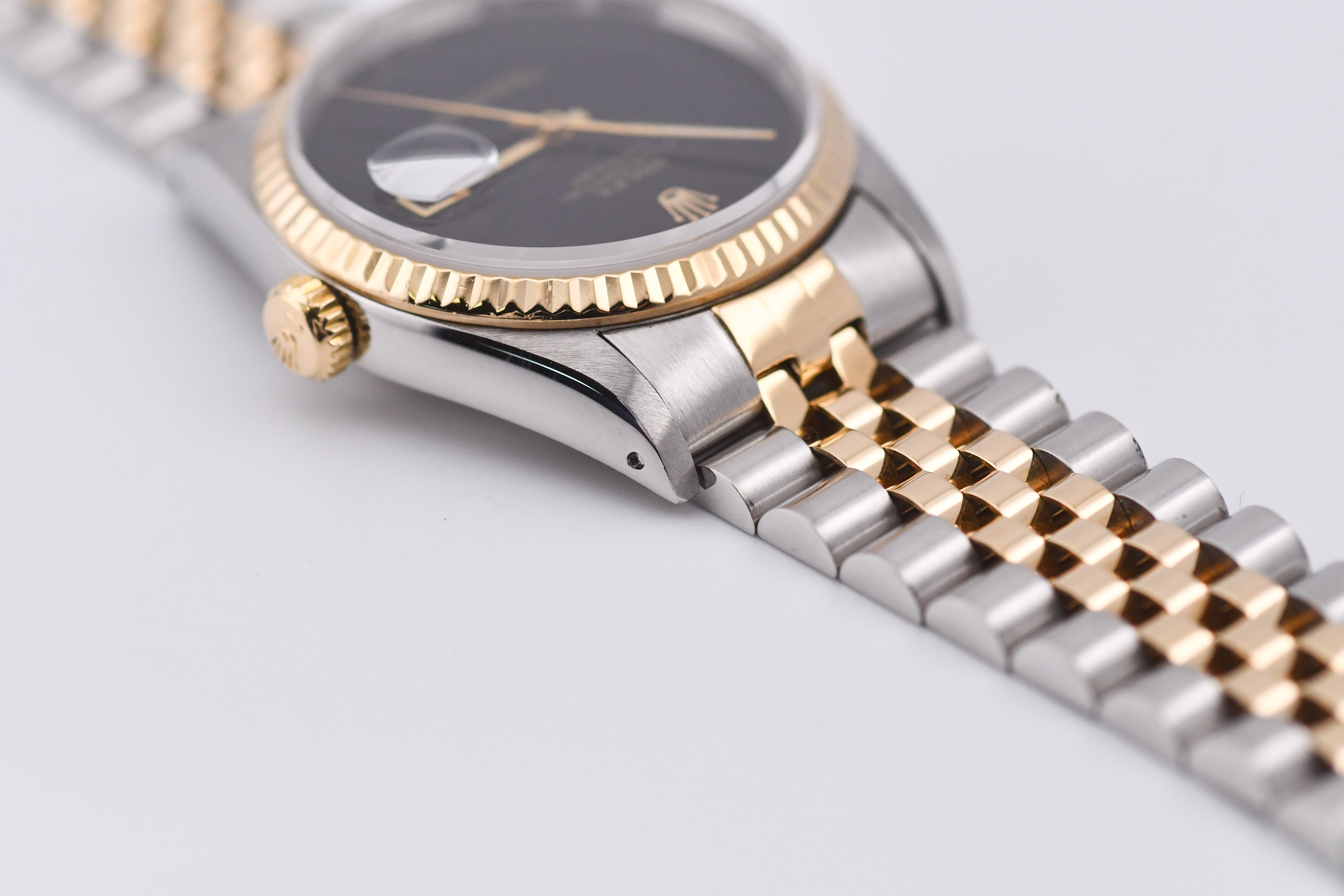 Rolex Datejust 36mm Ref 16233 Yellow Gold Bezel Custom Onyx Dial