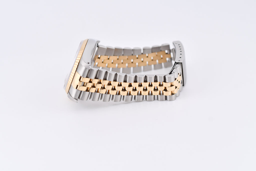 Rolex Datejust 36mm Ref 16233 Yellow Gold Bezel Pink Baguette Mother of Pearl Dial