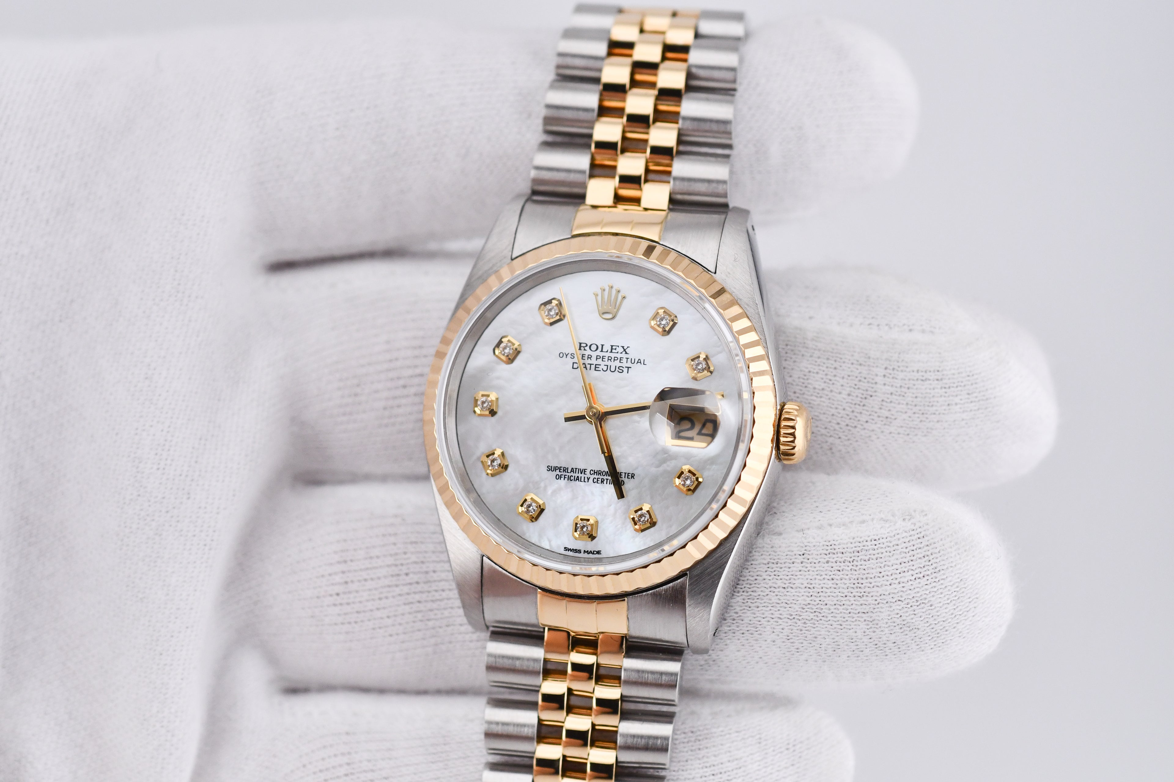 Rolex Datejust 36mm Ref 16233 Yellow Gold Bezel White Mother of Pearl Dial