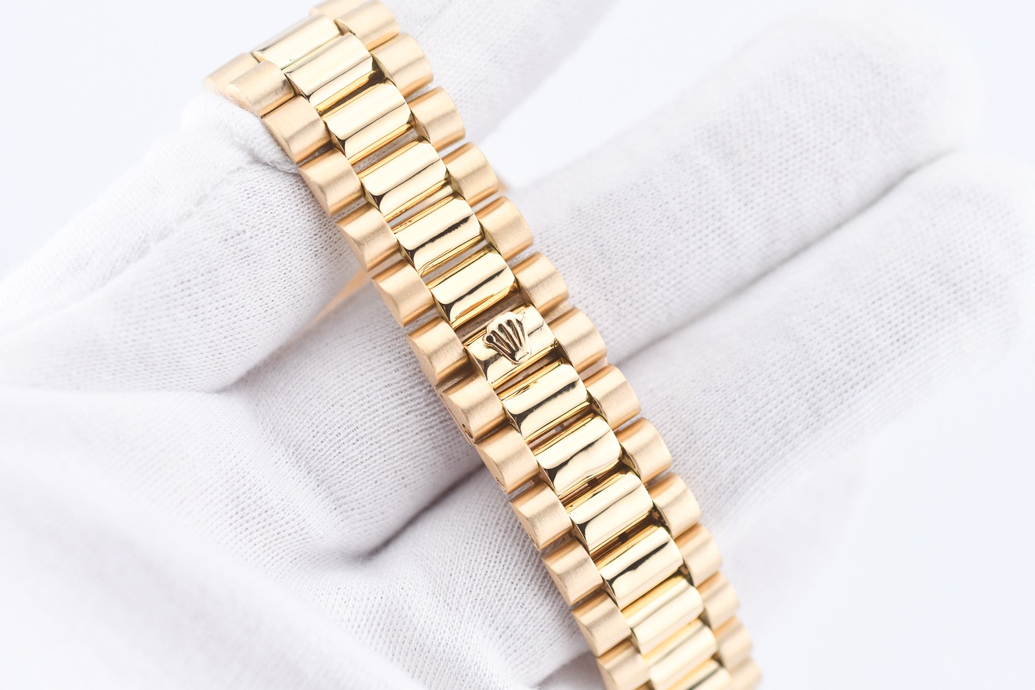 Rolex Day-Date 36mm Ref 18038 Blue Vignette Baguette Diamond Dial