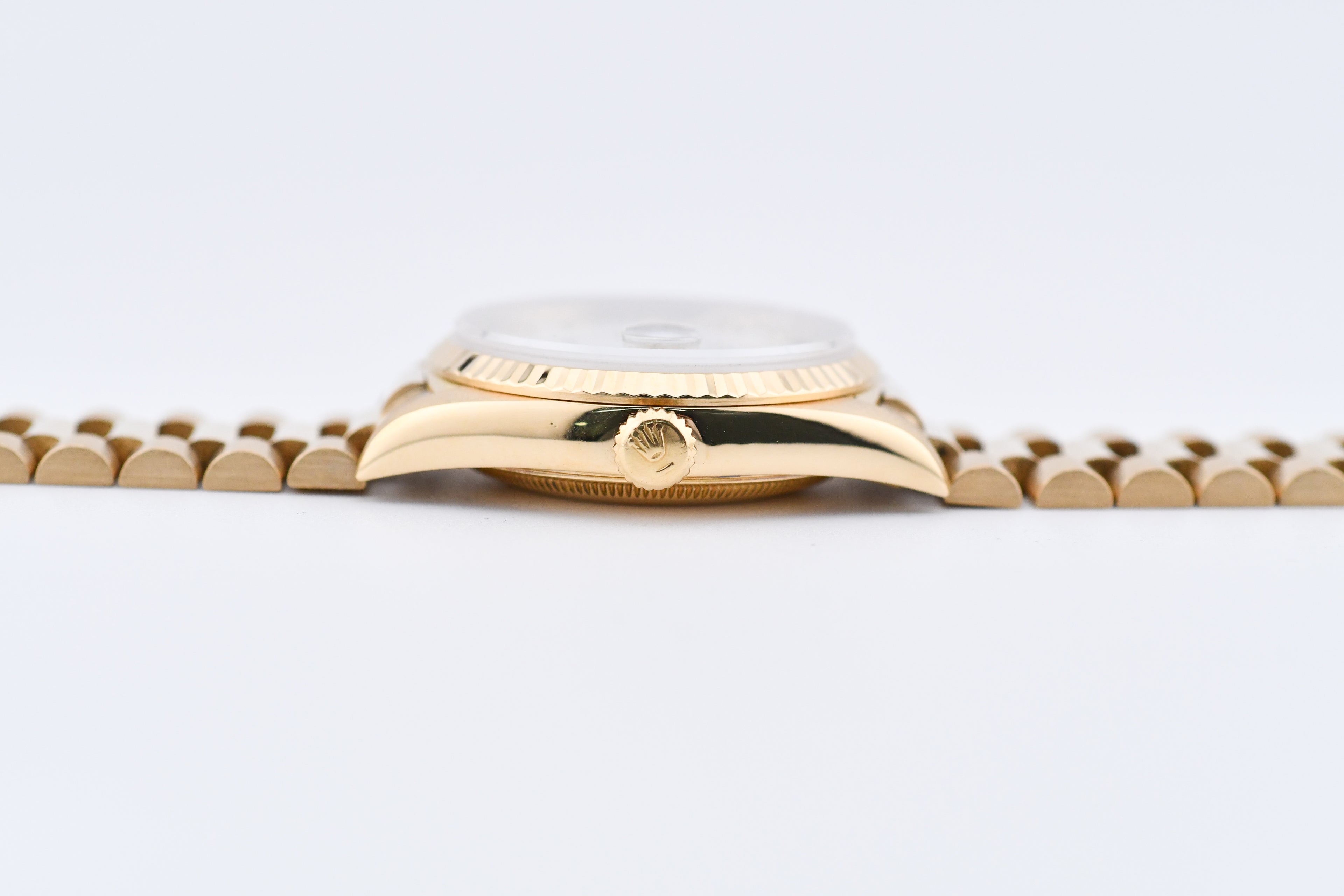 Rolex Day-Date 36mm Ref 18038 Mother of Pearl Diamond Dial