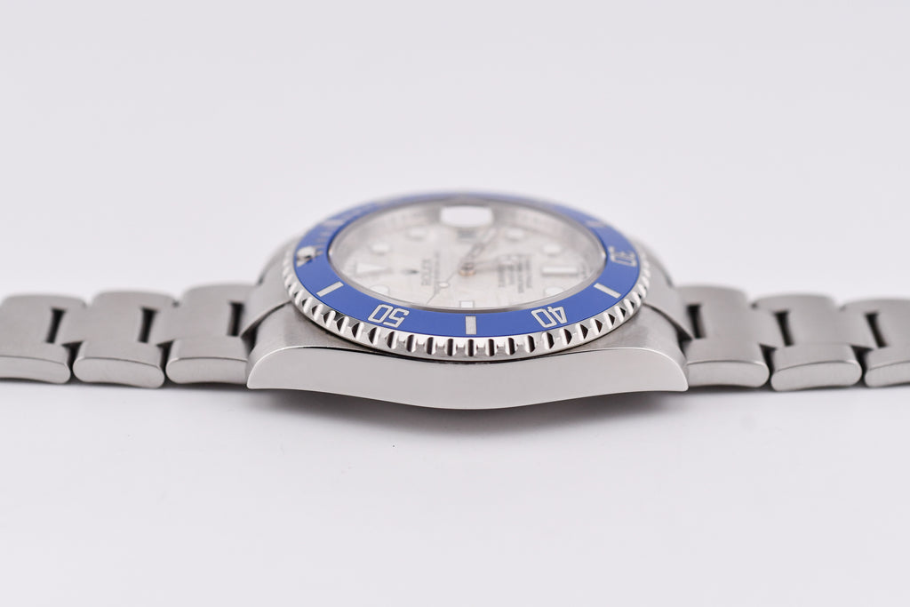 Rolex Submariner 40mm Ref 116610 Custom Blue Bezel and Meteorite Dial