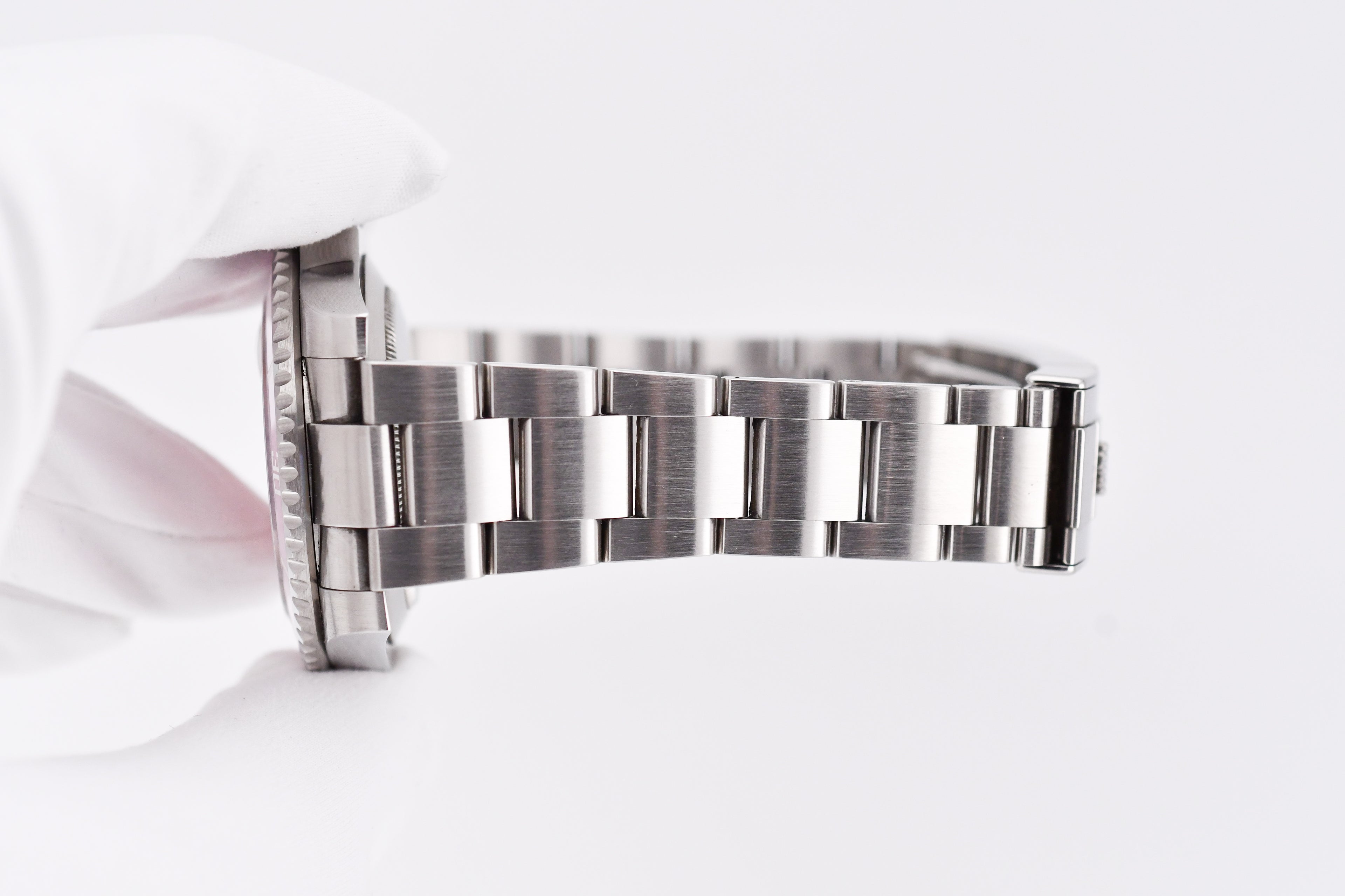 Rolex Submariner 40mm Ref 116610 Custom Pink Bezel and Pink Dial